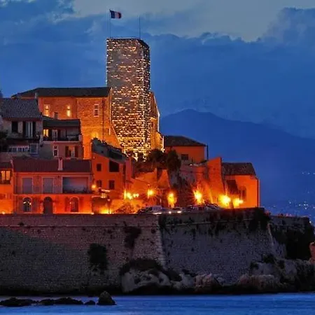 Vieille - 3 Pieces Centre Historique & Appartement Antibes